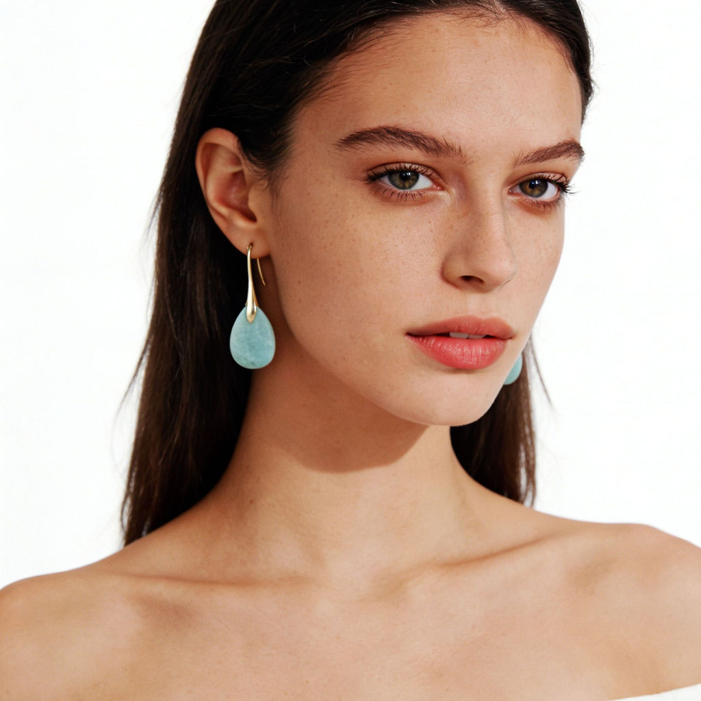 Natural Crystal Waterdrop Earrings