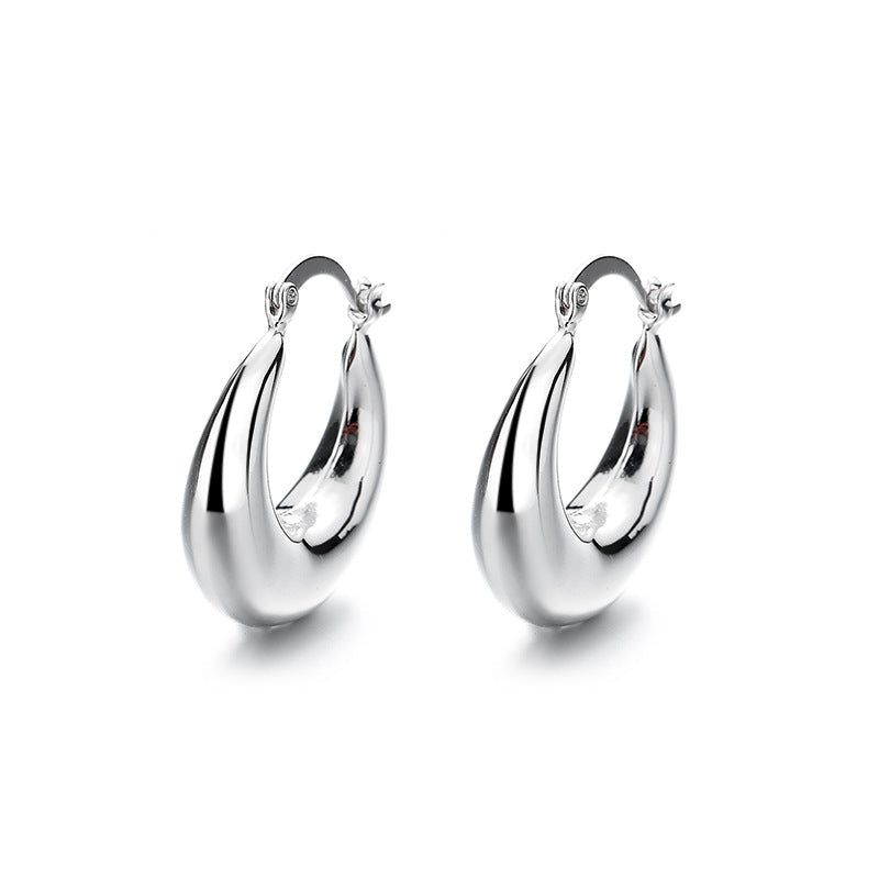 Retro Hollow Crescent Moon Earrings