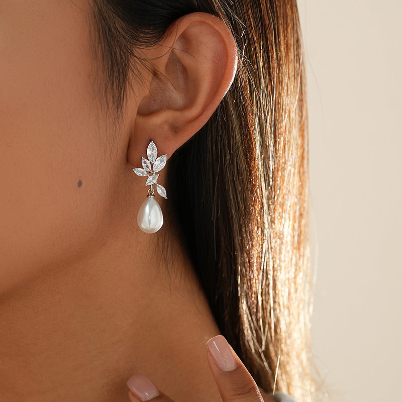 Waterdrop Pearl Leaf Zircon Earrings